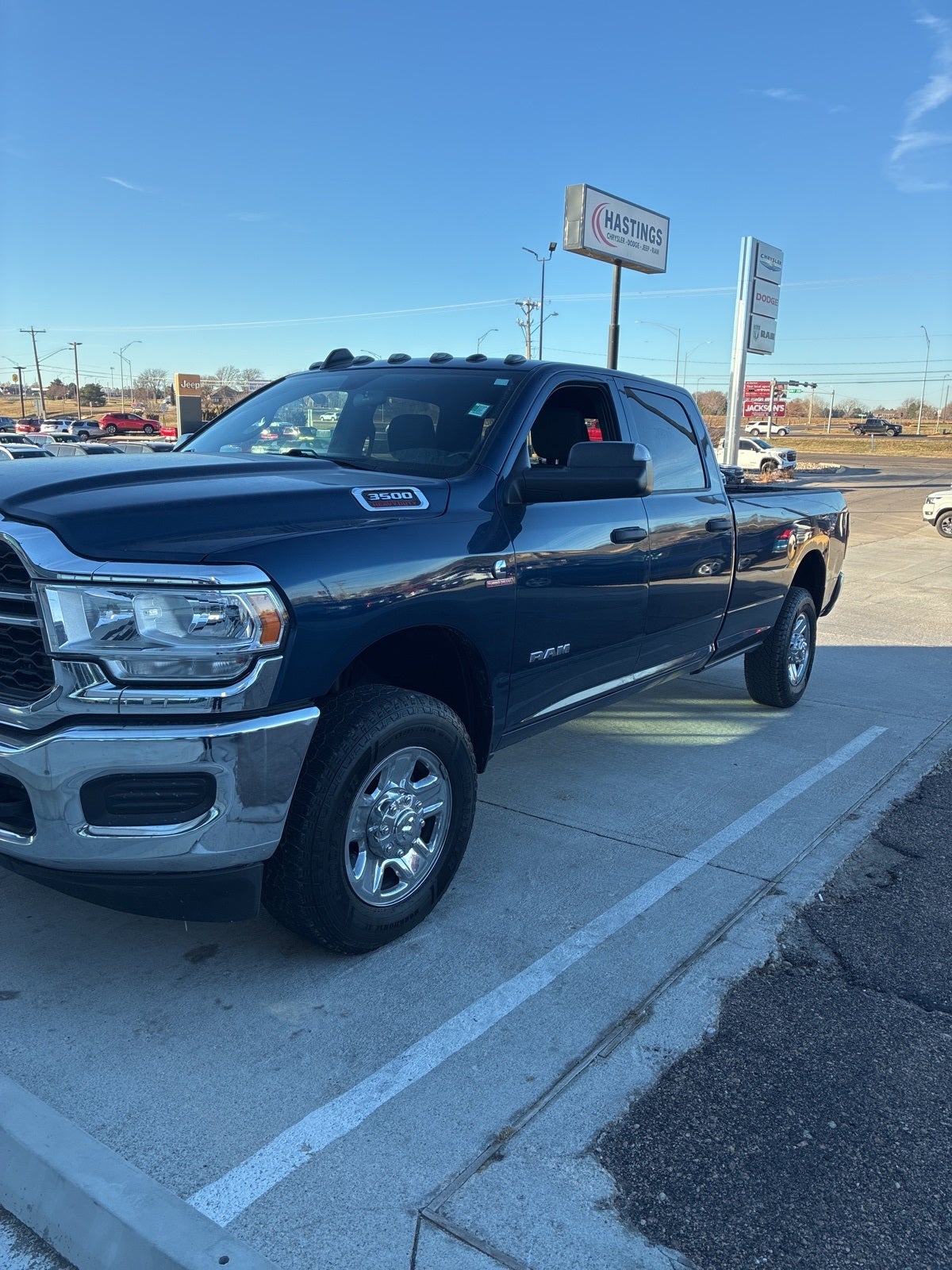 2022 RAM 3500 Tradesman Crew Cab 4x4 8' Box