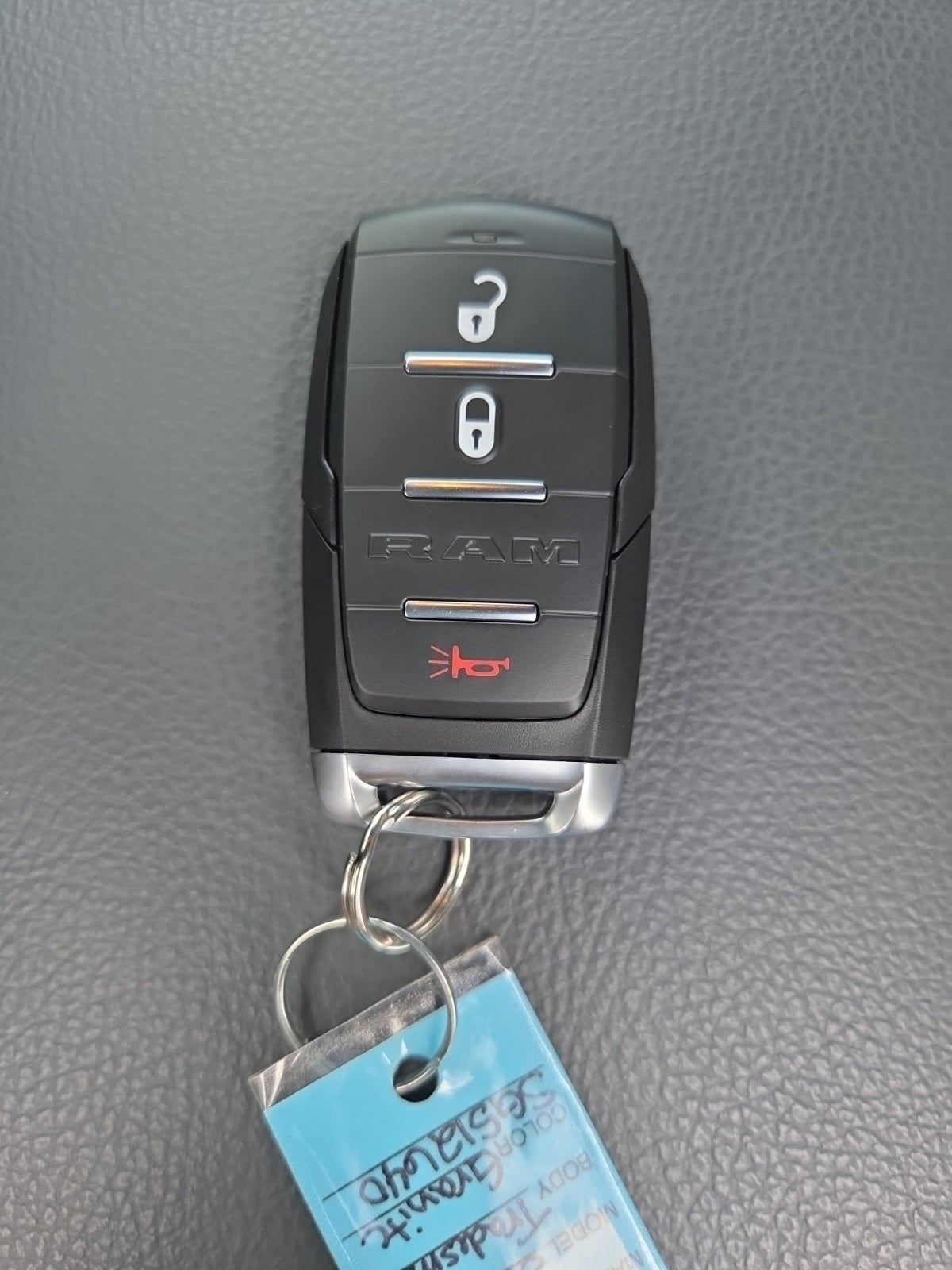 2025 RAM Ram 2500 RAM 2500 TRADESMAN CREW CAB 4X4 6'4' BOX