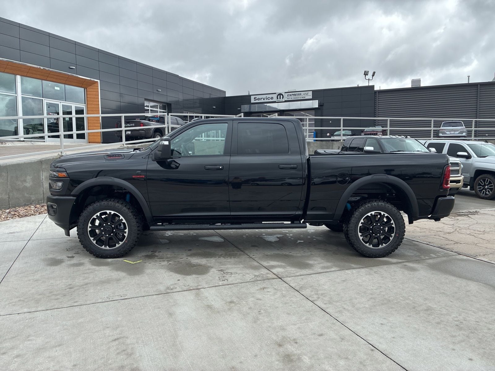 2026 RAM Ram 2500 RAM 2500 WARLOCK CREW CAB 4X4 6'4' BOX