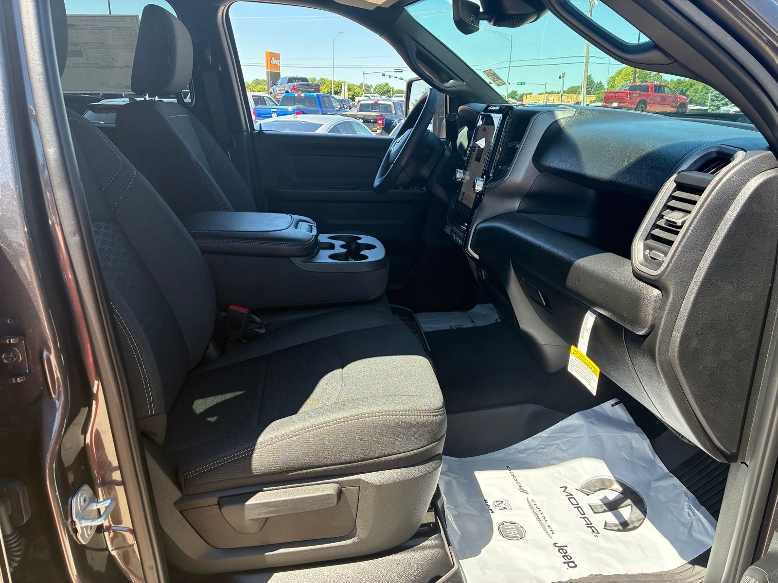 2026 RAM Ram 2500 RAM 2500 WARLOCK CREW CAB 4X4 6'4' BOX
