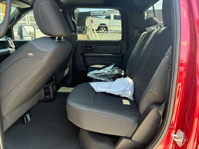 2026 RAM Ram 2500 RAM 2500 BLACK EXPRESS CREW CAB 4X4 6'4' BOX