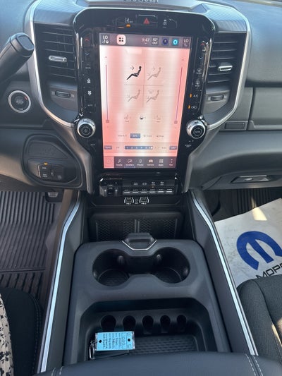 2025 RAM Ram 2500 RAM 2500 BIG HORN CREW CAB 4X4 6'4' BOX