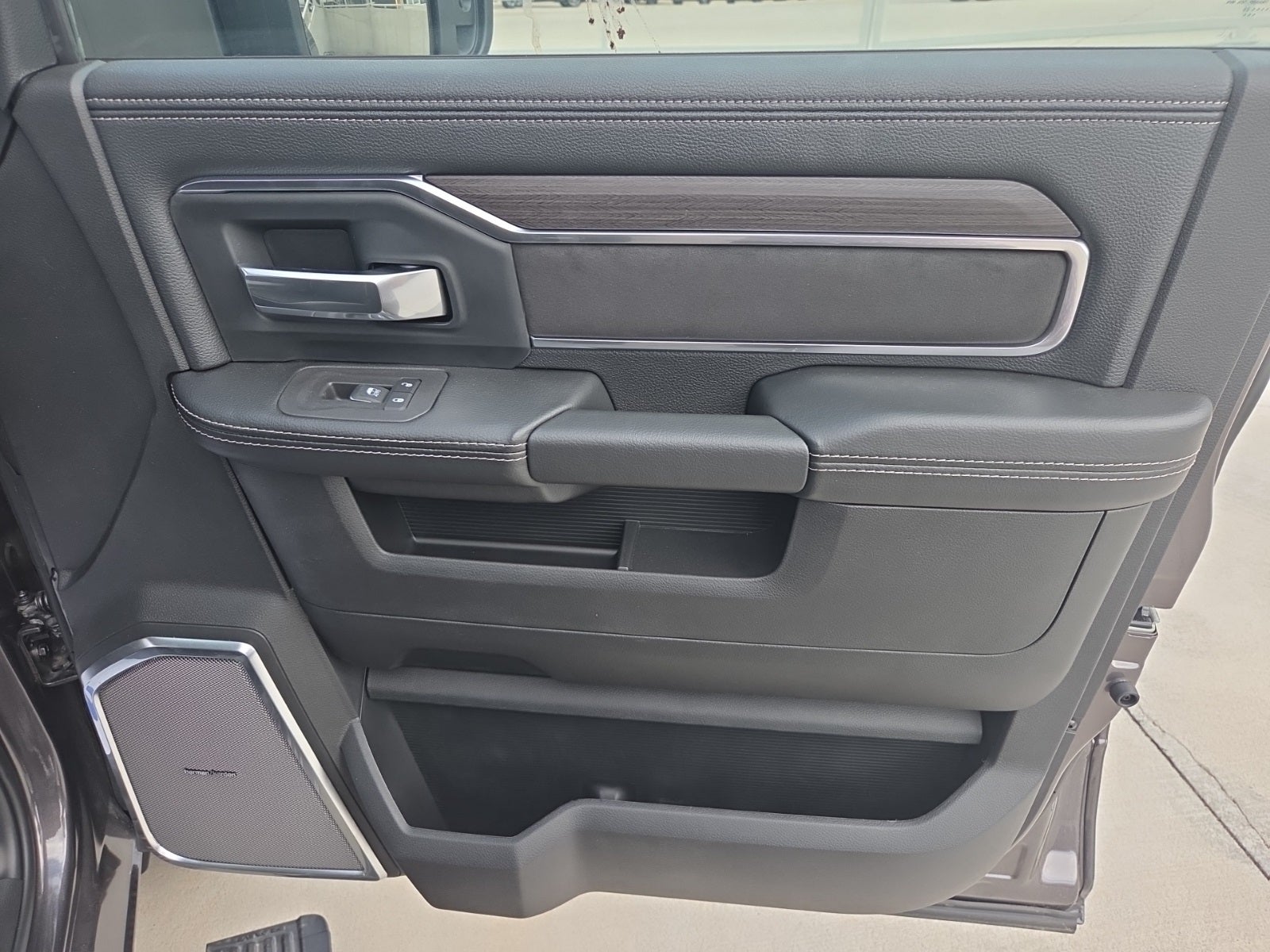 2025 RAM Ram 2500 RAM 2500 LARAMIE CREW CAB 4X4 6'4' BOX