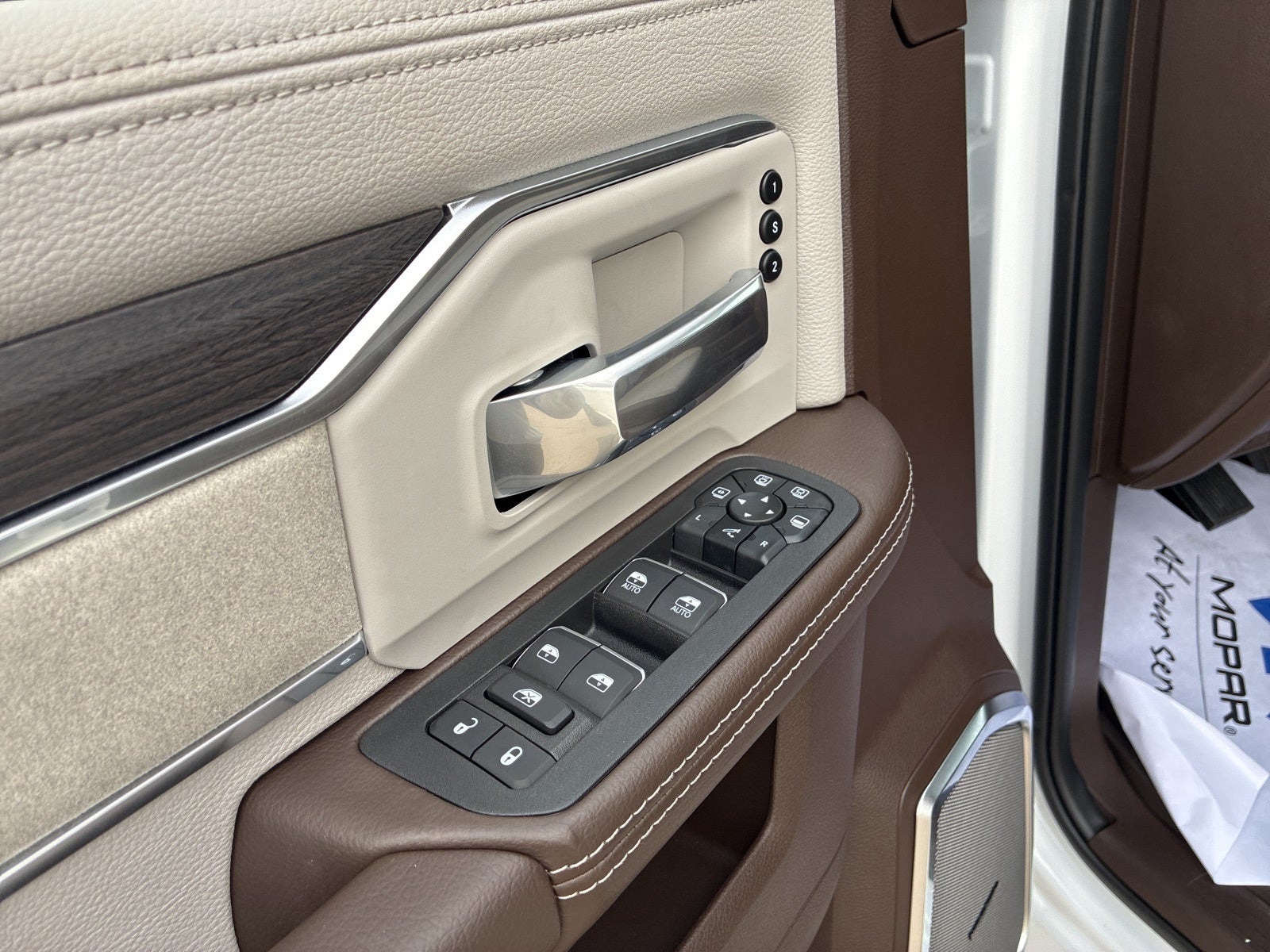 2025 RAM Ram 2500 RAM 2500 LARAMIE CREW CAB 4X4 8' BOX