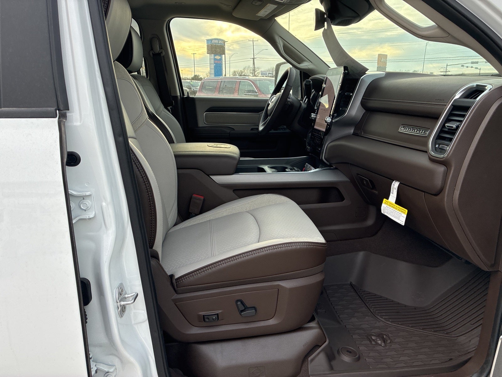 2025 RAM Ram 2500 RAM 2500 LARAMIE CREW CAB 4X4 8' BOX