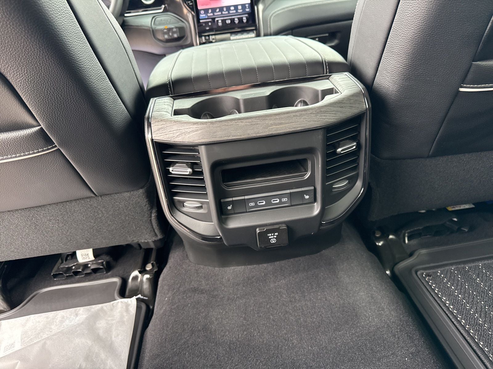 2026 RAM Ram 2500 RAM 2500 LIMITED CREW CAB 4X4 6'4' BOX