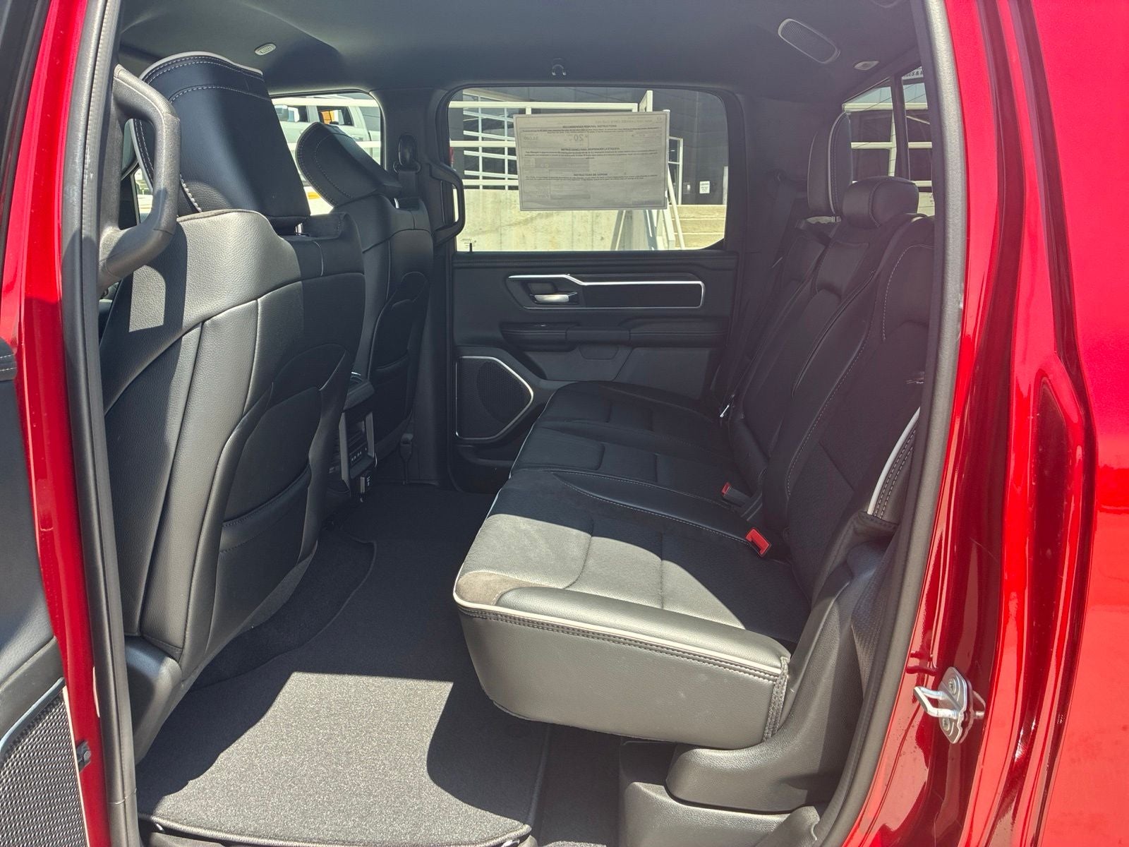 2026 RAM 1500 RAM 1500 LARAMIE CREW CAB 4X4 5'7' BOX