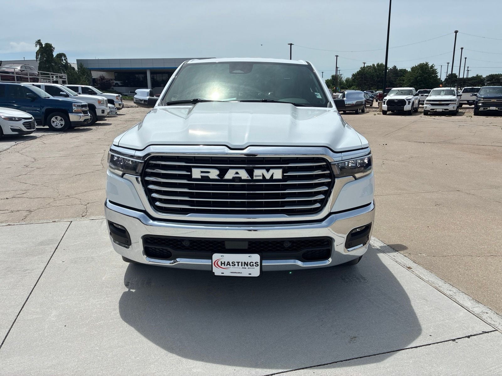 2026 RAM Ram 1500 RAM 1500 LARAMIE CREW CAB 4X4 5'7' BOX