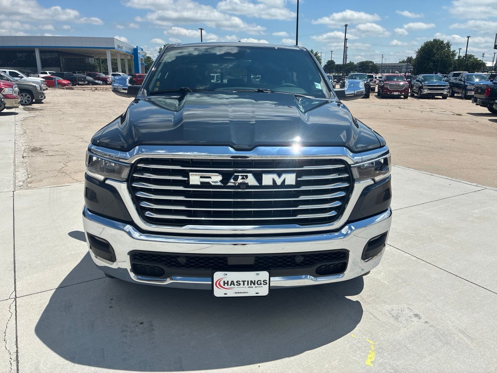 2026 RAM Ram 1500 RAM 1500 LARAMIE CREW CAB 4X4 5'7' BOX