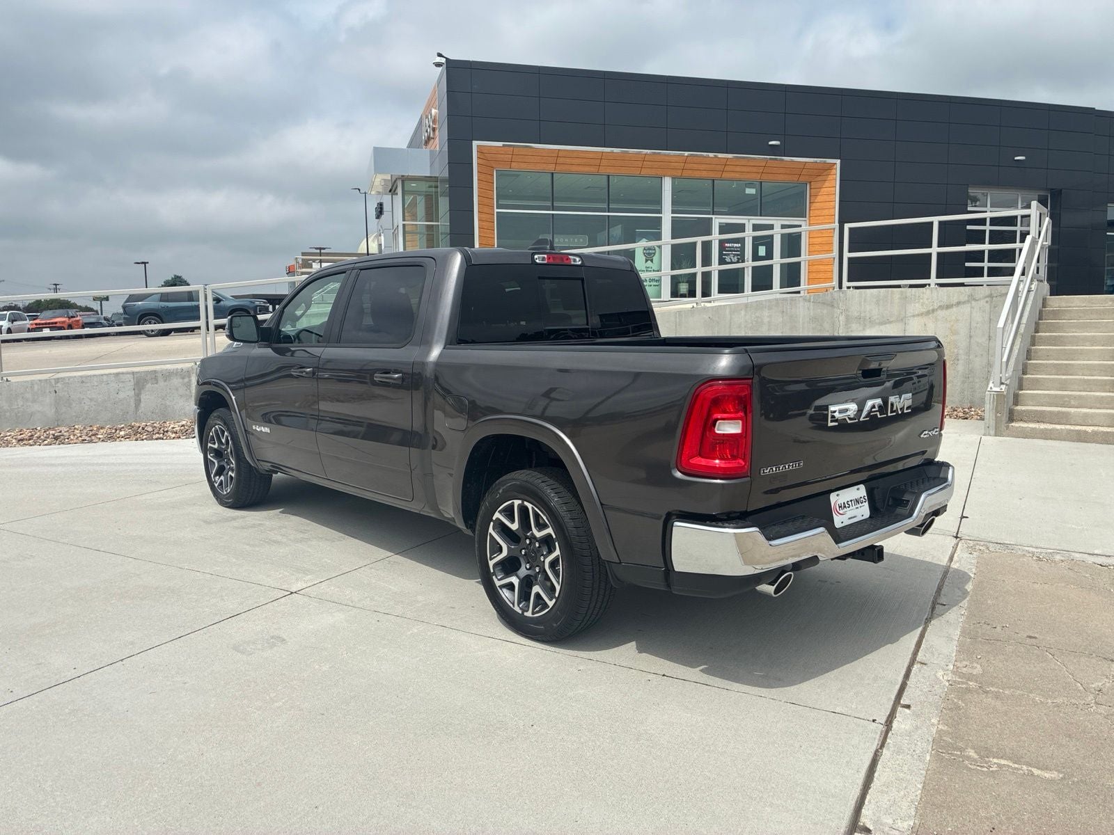 2026 RAM Ram 1500 RAM 1500 LARAMIE CREW CAB 4X4 5'7' BOX