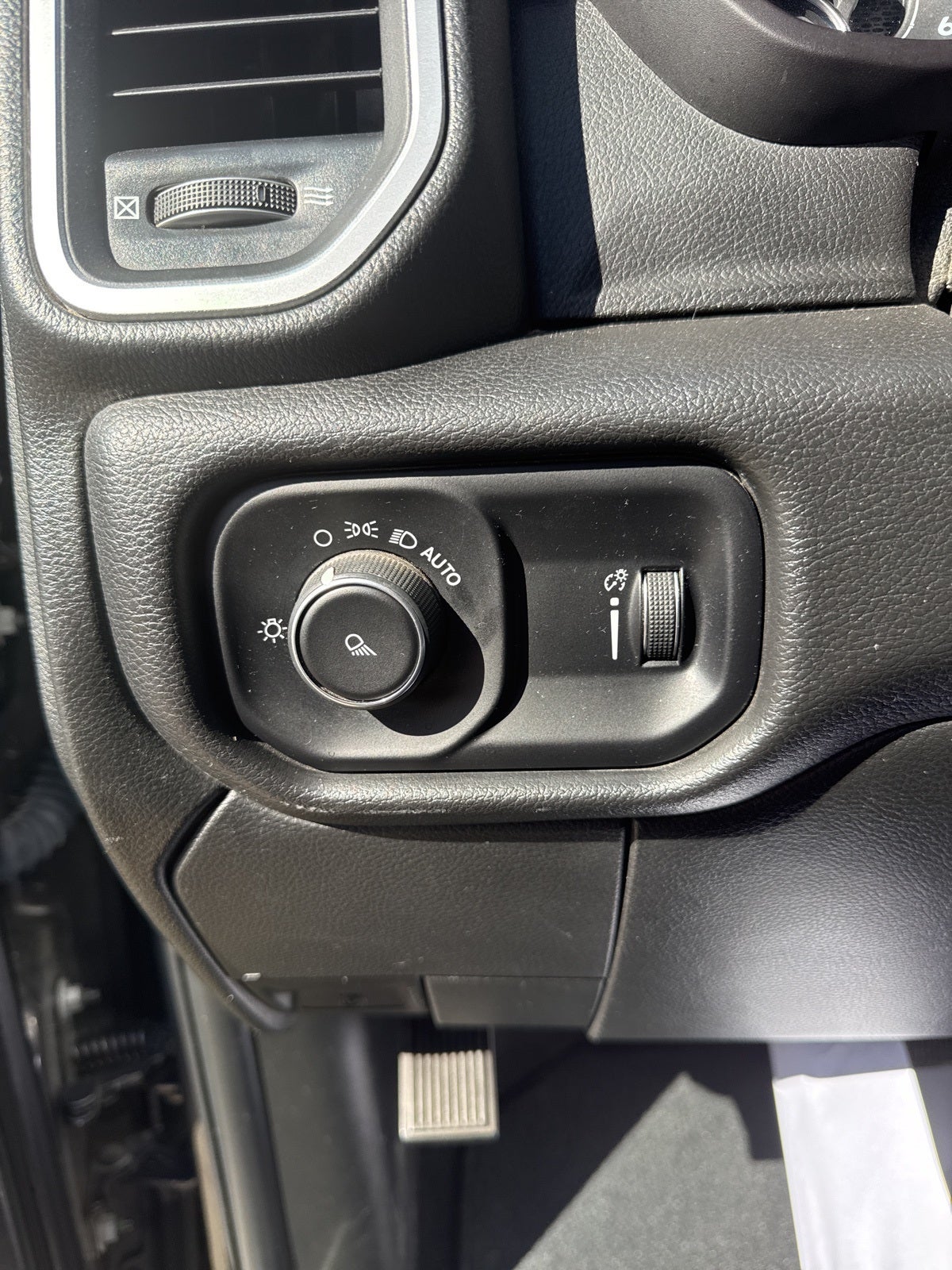 2022 RAM 2500 Big Horn Crew Cab 4x4 6'4' Box