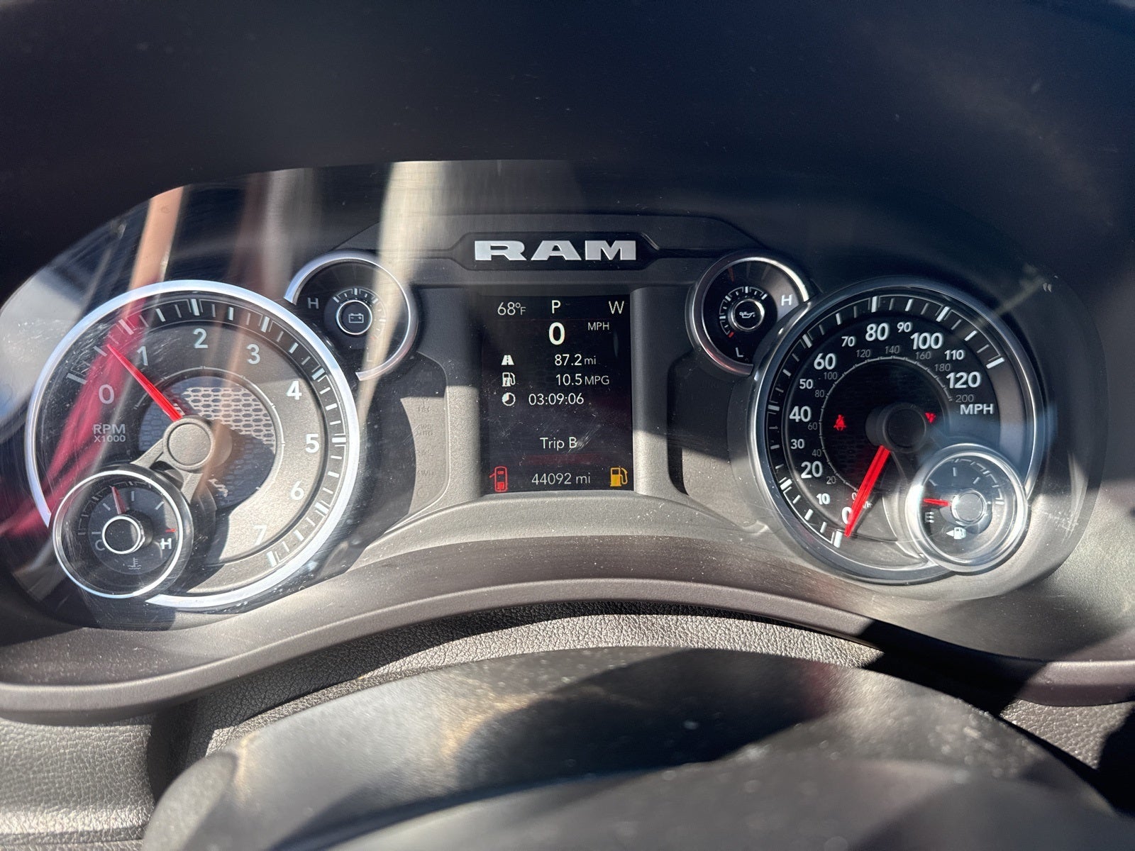 2022 RAM 2500 Big Horn Crew Cab 4x4 6'4' Box