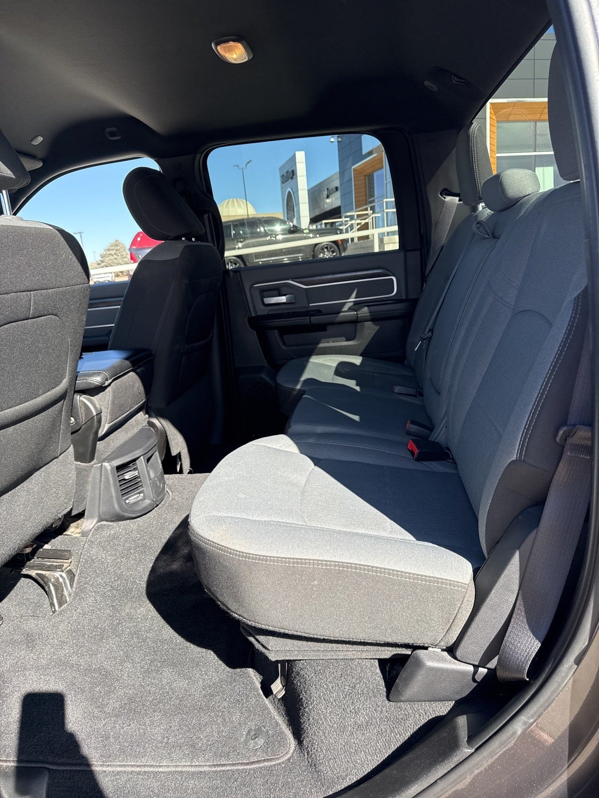 2022 RAM 2500 Big Horn Crew Cab 4x4 6'4' Box