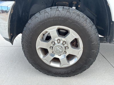 2017 RAM 2500 Big Horn Crew Cab 4x4 6'4' Box