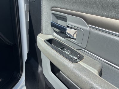 2017 RAM 2500 Big Horn Crew Cab 4x4 6'4' Box