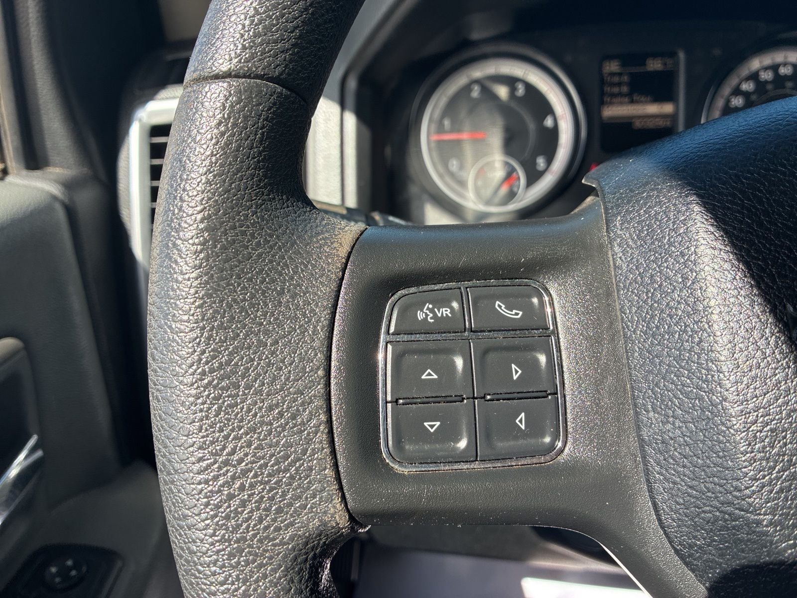 2017 RAM 2500 Big Horn Crew Cab 4x4 6'4' Box