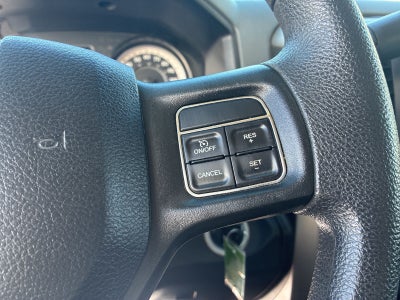 2017 RAM 2500 Big Horn Crew Cab 4x4 6'4' Box