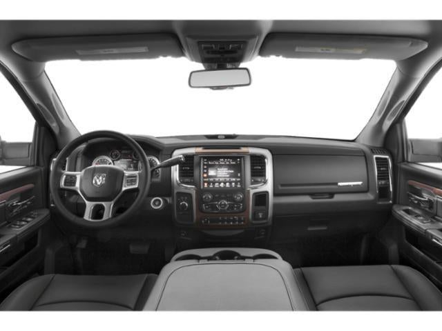 2018 RAM 2500 Laramie Crew Cab 4x4 6'4' Box