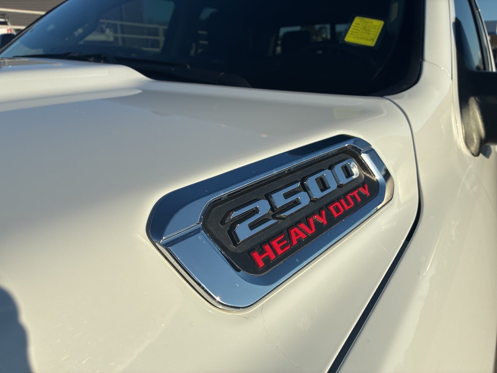 2023 RAM 2500 Laramie Crew Cab 4x4 6'4' Box