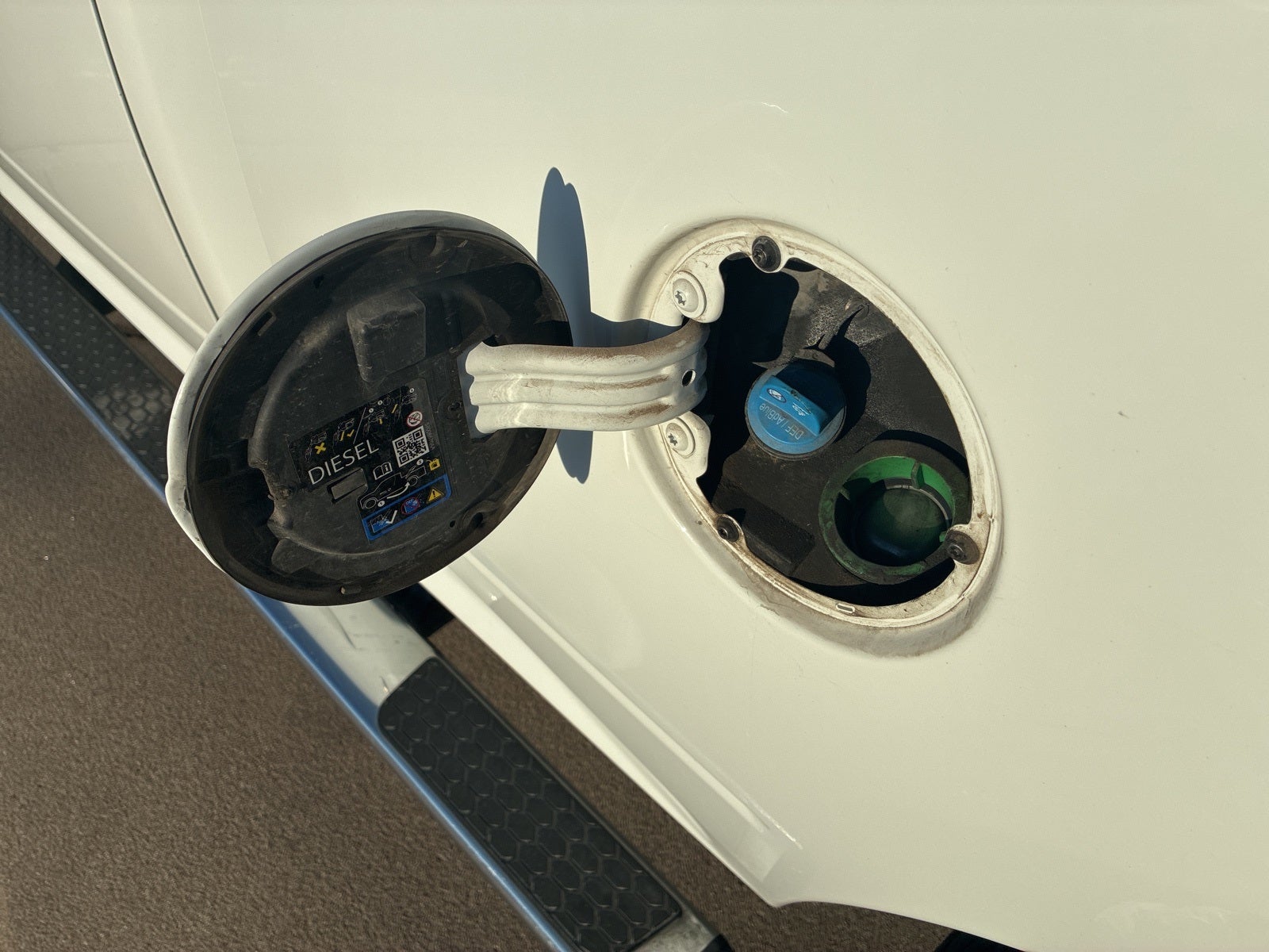 2023 RAM 2500 Laramie Crew Cab 4x4 6'4' Box