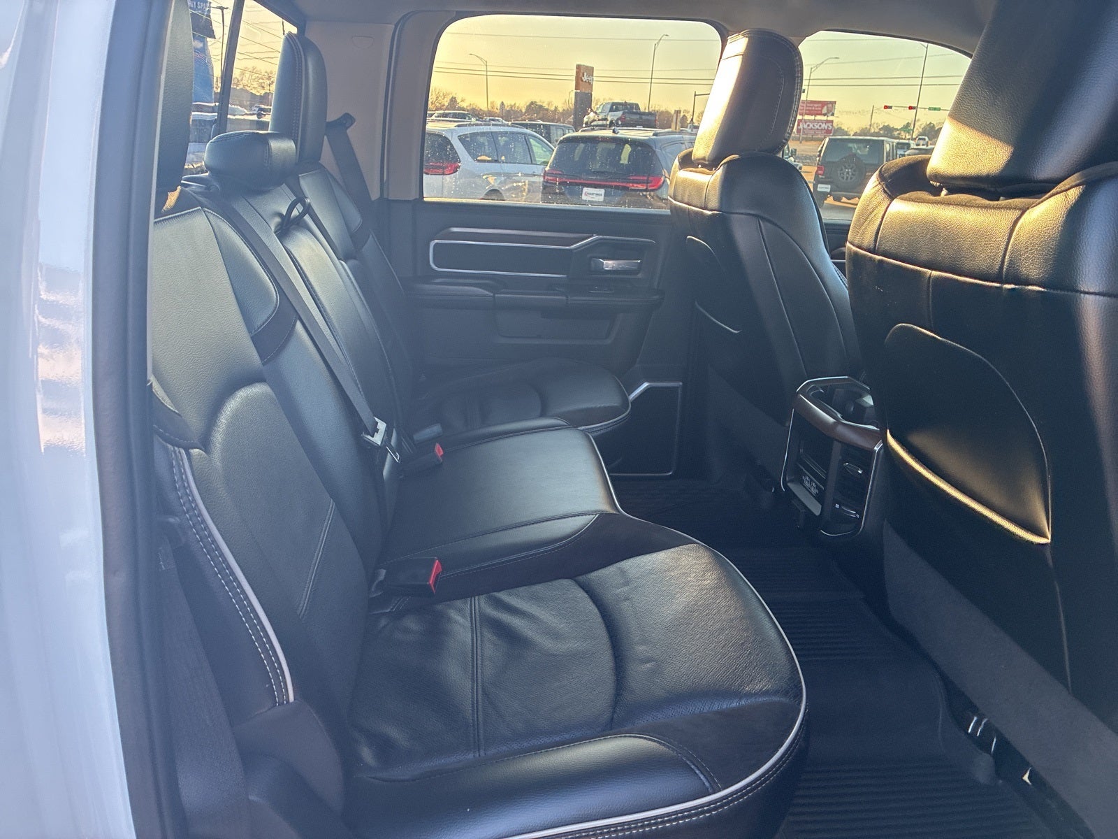 2023 RAM 2500 Laramie Crew Cab 4x4 6'4' Box