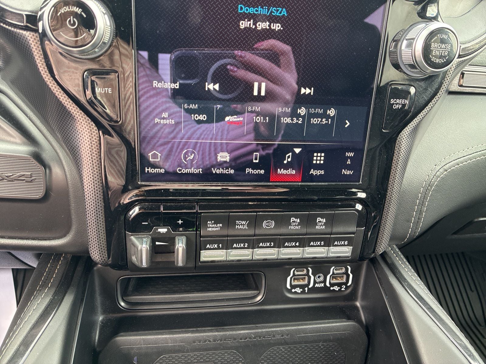 2022 RAM 2500 Limited Crew Cab 4x4 6'4' Box