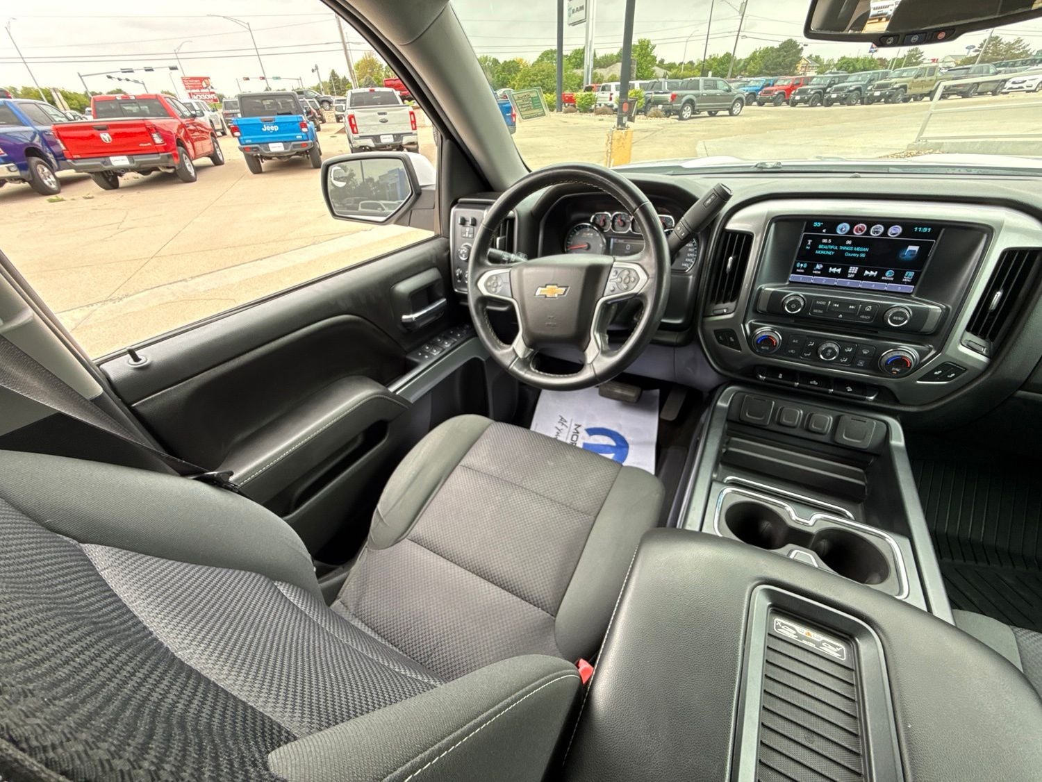 2017 Chevrolet Silverado 1500 2LT