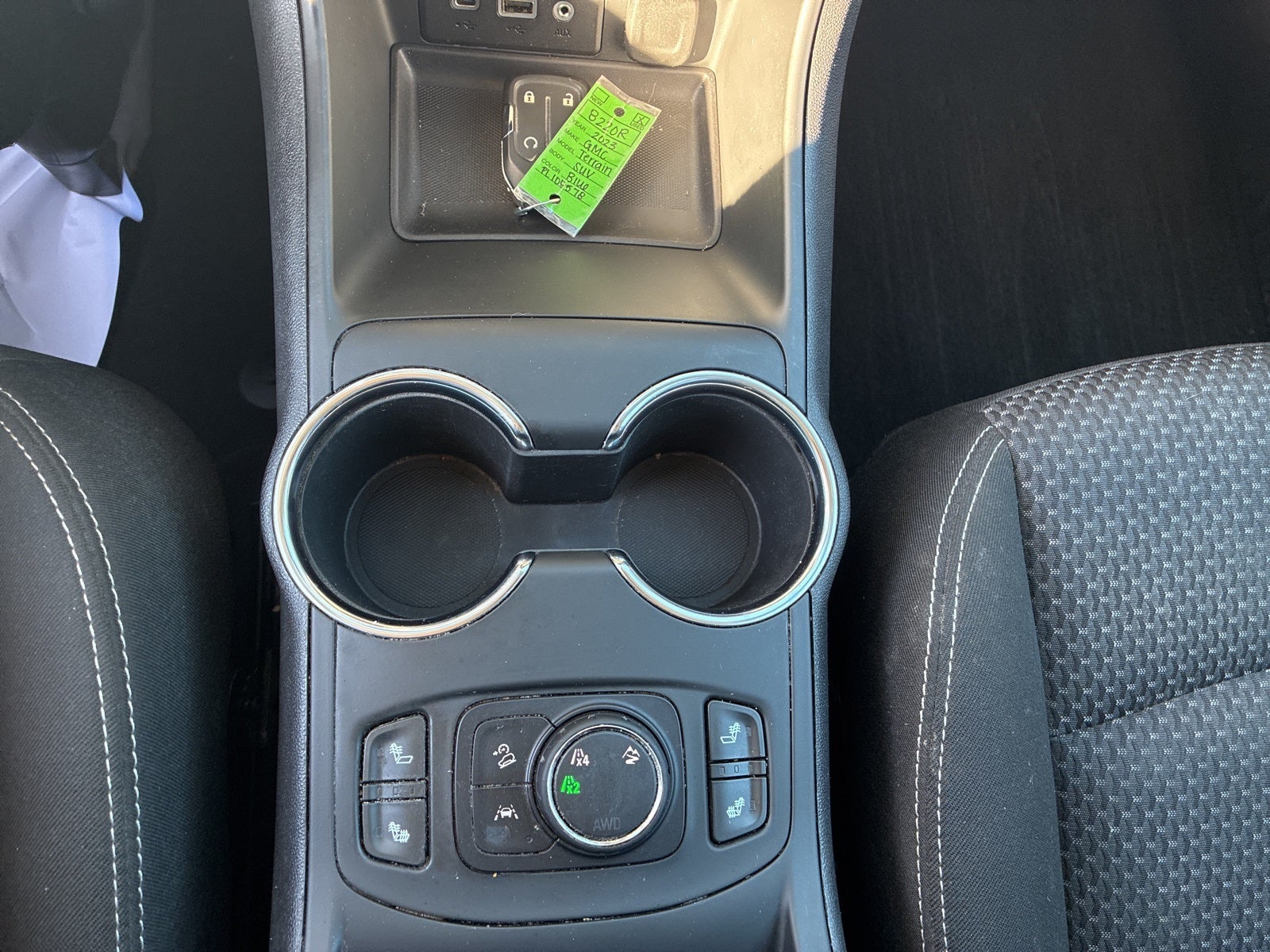 2023 GMC Terrain AWD SLE