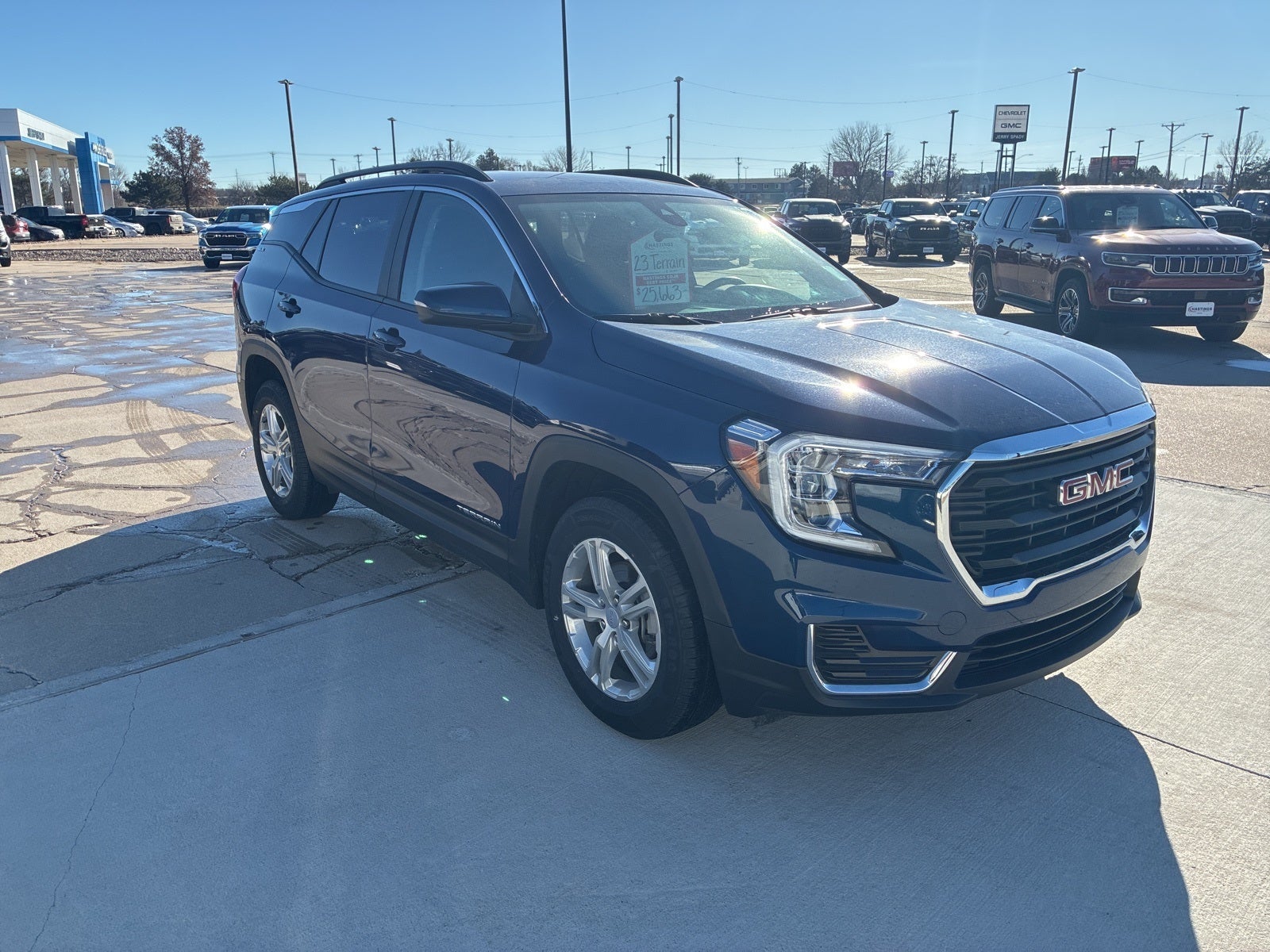 2023 GMC Terrain AWD SLE