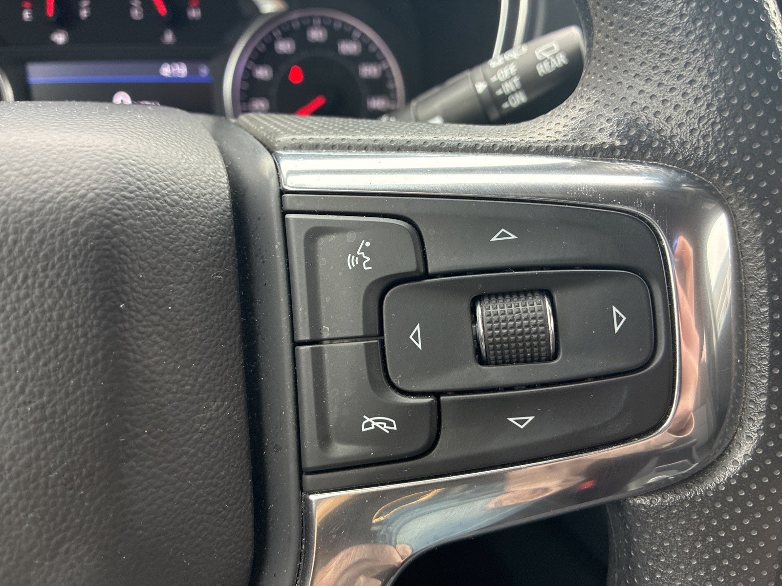 2023 Chevrolet Blazer AWD 2LT