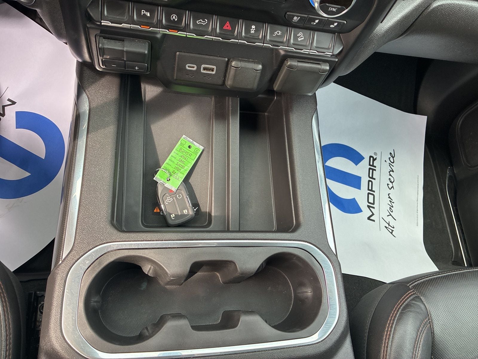 2021 GMC Sierra 1500 4WD Crew Cab Short Box AT4