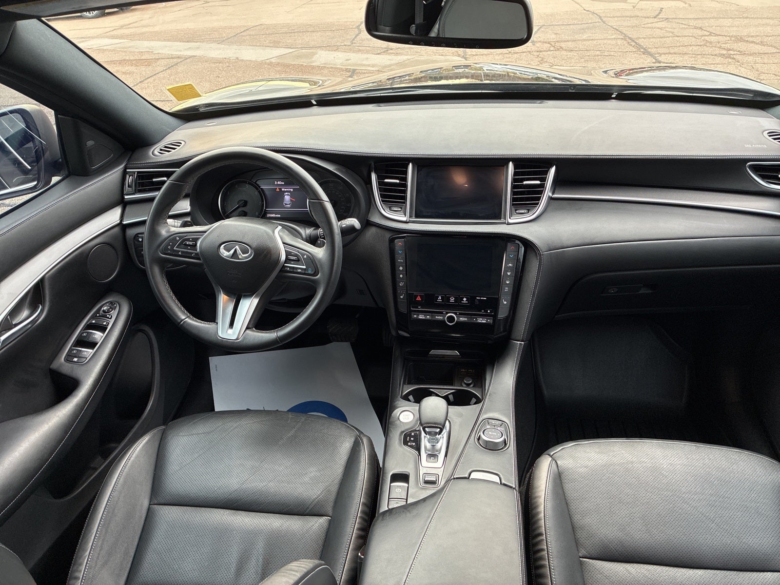 2022 INFINITI QX50 LUXE