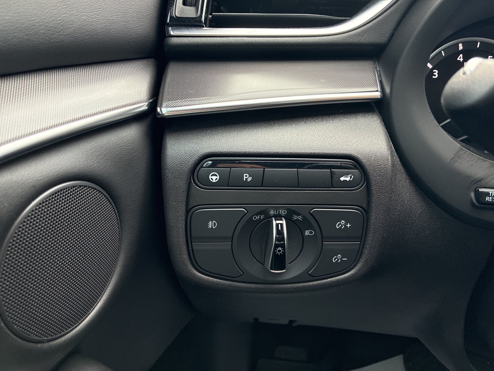 2022 INFINITI QX50 LUXE