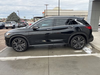 2022 INFINITI QX50 LUXE