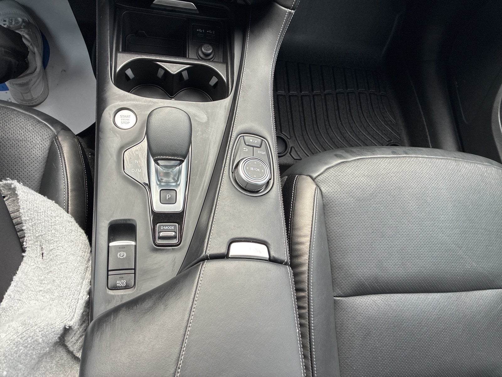 2022 INFINITI QX50 LUXE