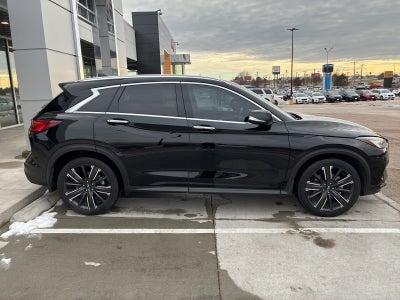 2022 INFINITI QX50 LUXE
