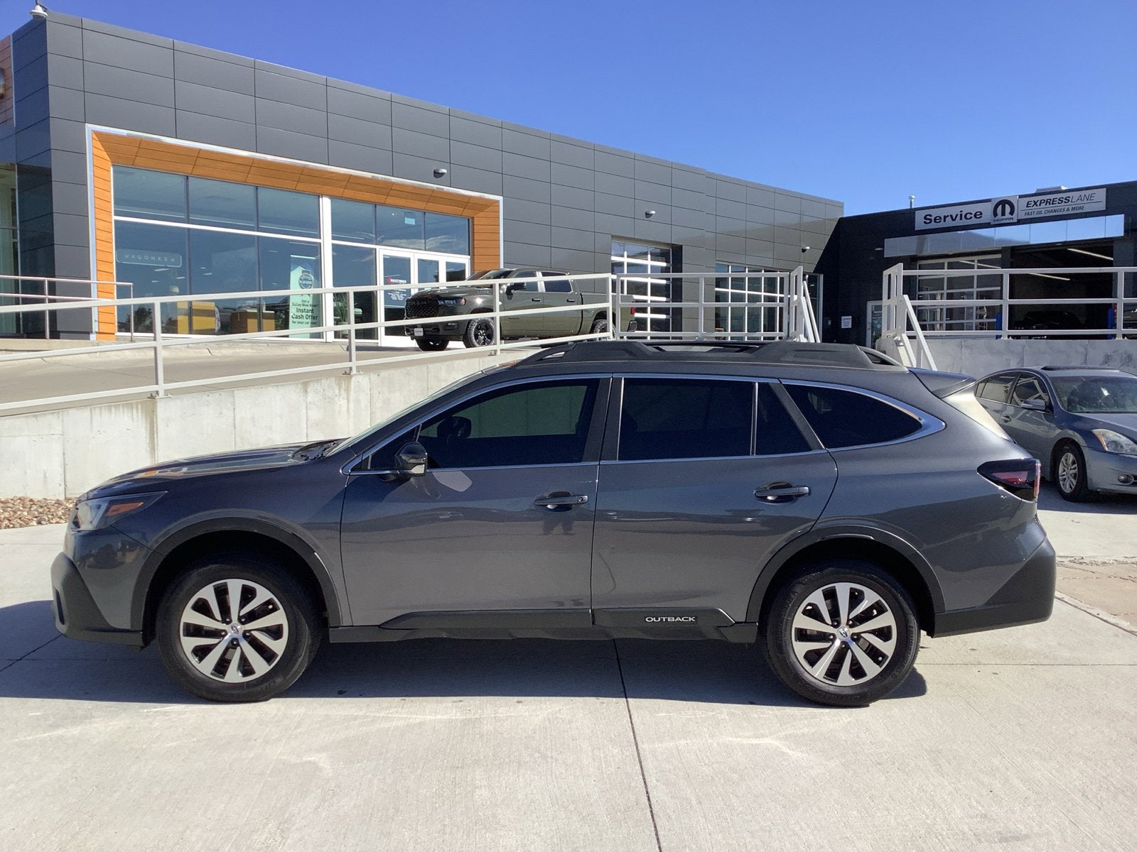 2022 Subaru Outback Premium