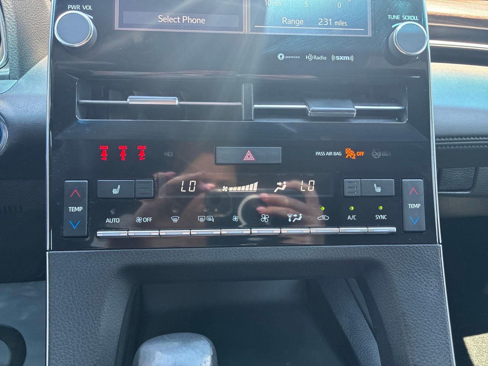 2021 Toyota Avalon XLE Hybrid