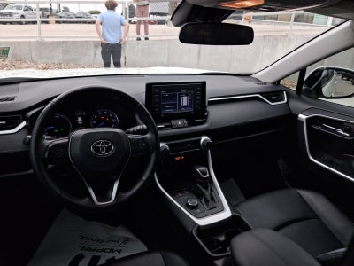 2021 Toyota RAV4 Hybrid XLE Premium