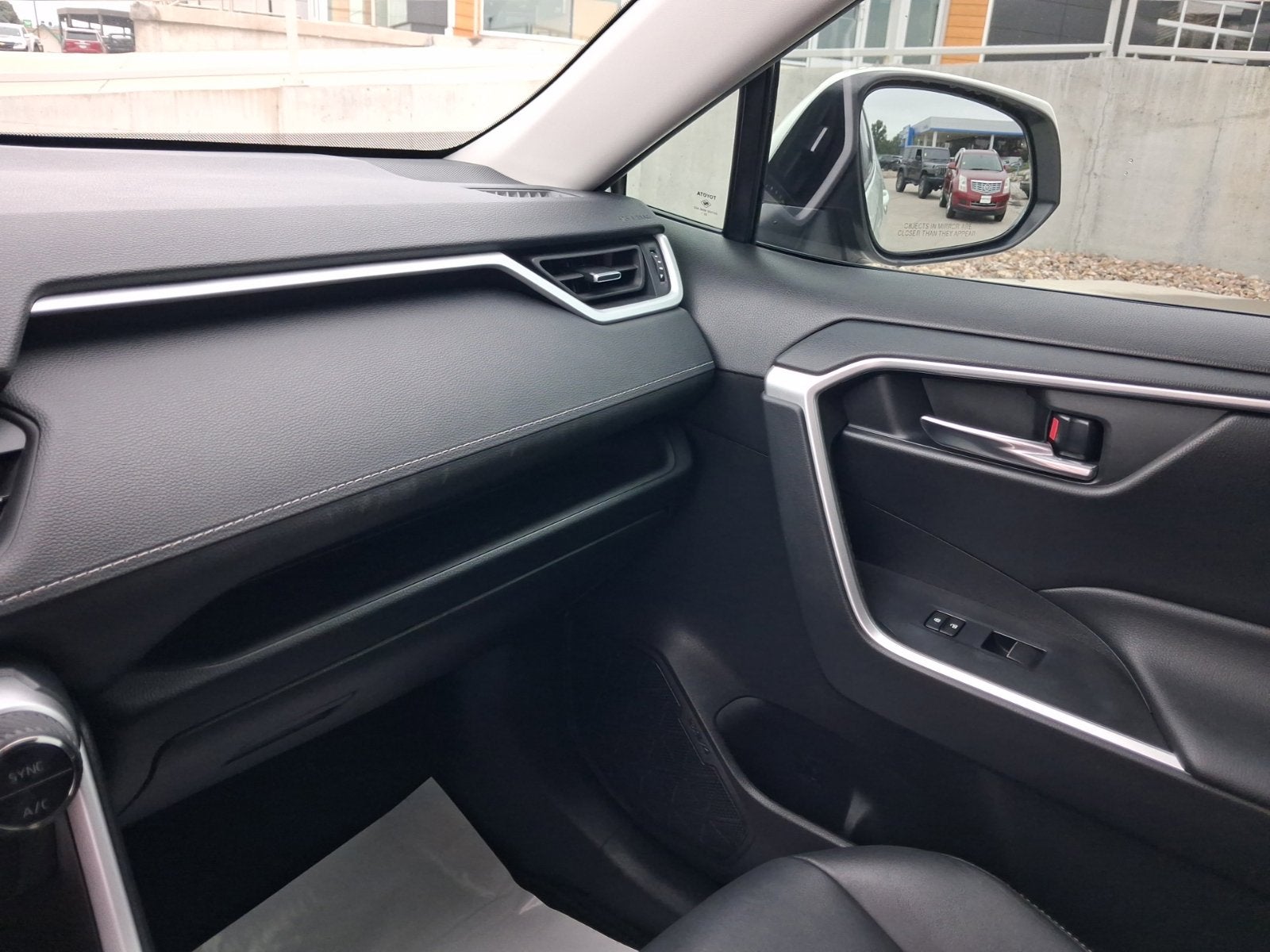 2021 Toyota RAV4 Hybrid XLE Premium