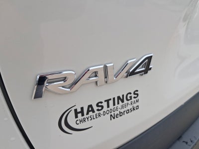 2021 Toyota RAV4 Hybrid XLE Premium