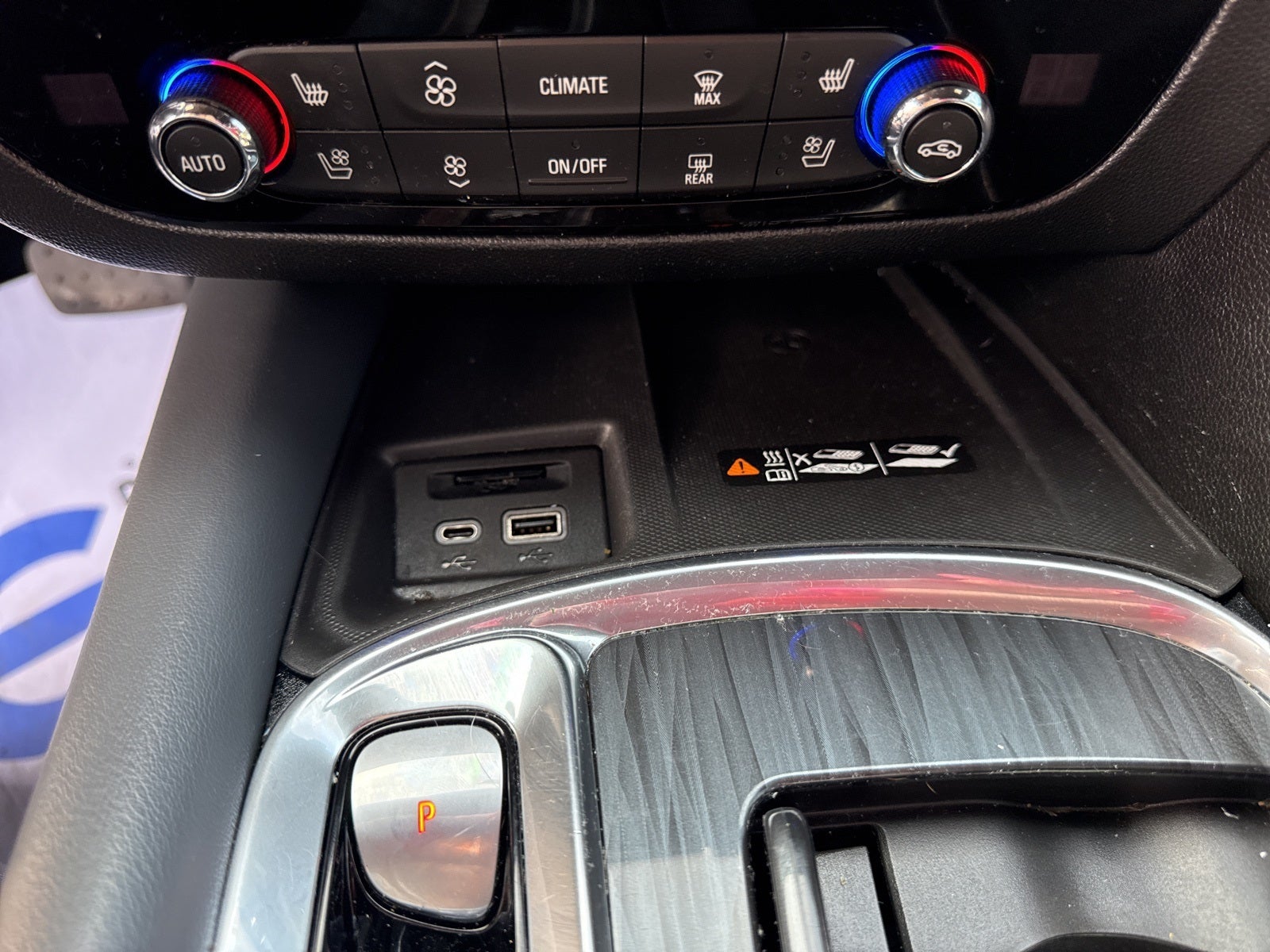 2023 Buick Enclave Premium AWD