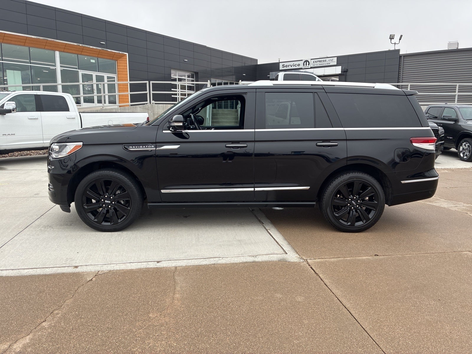 2023 Lincoln Navigator Reserve