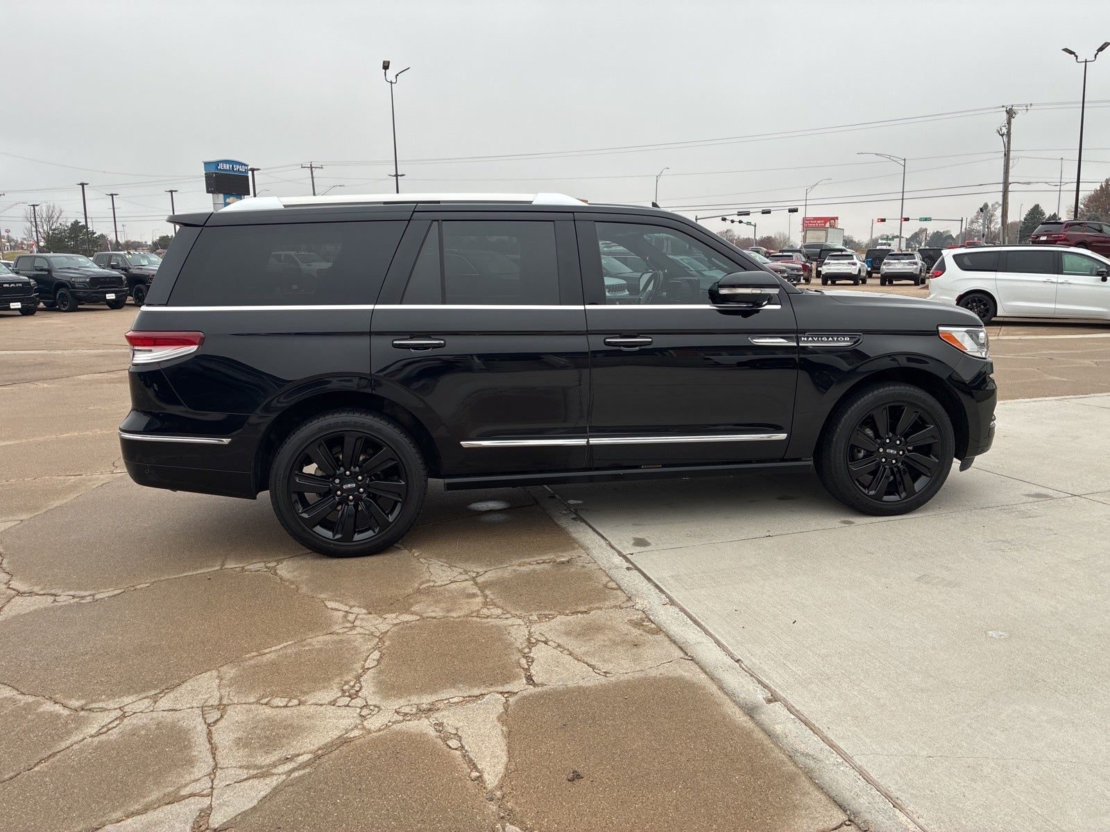 2023 Lincoln Navigator Reserve