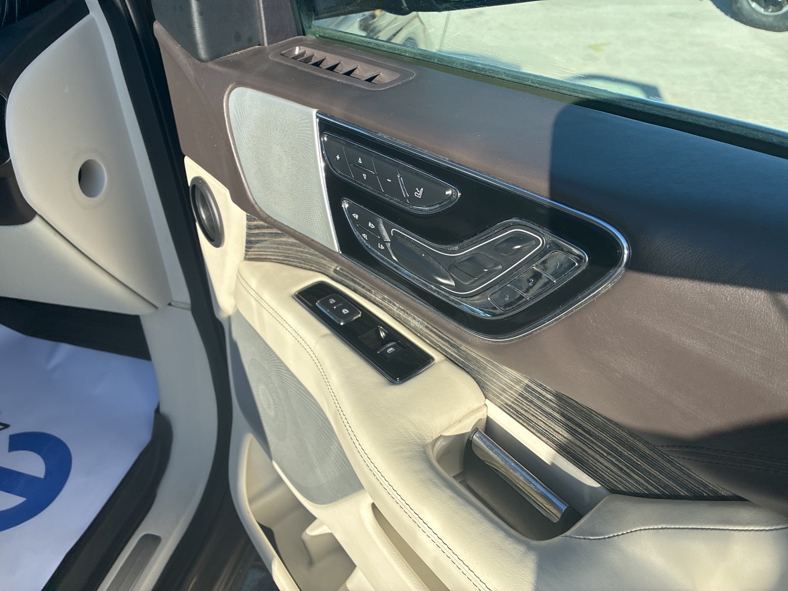 2019 Lincoln Navigator Black Label