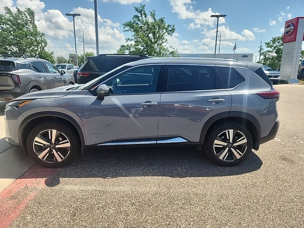 2023 Nissan Rogue SL