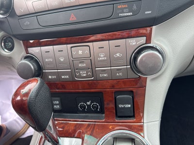 2012 Toyota Highlander Limited V6