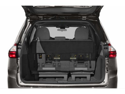 2020 Toyota Sienna SE
