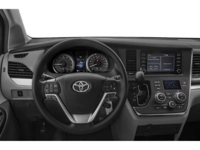 2020 Toyota Sienna SE