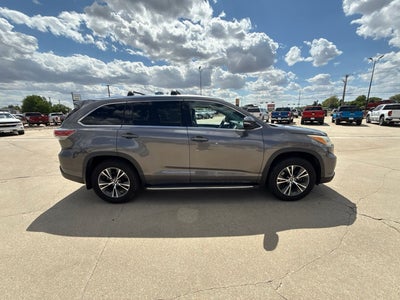 2016 Toyota Highlander XLE V6